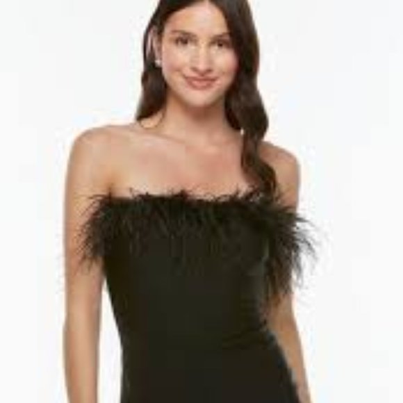 Lovely Day | Black Mini Strapless Faux Feather Party Dress - Picture 7 of 7